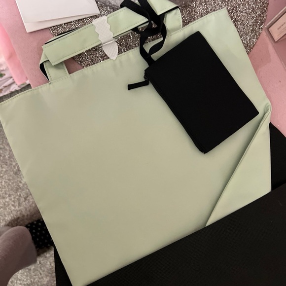 Prada Mint Green Tote Bag with Black Pouch - Picture 2 of 5
